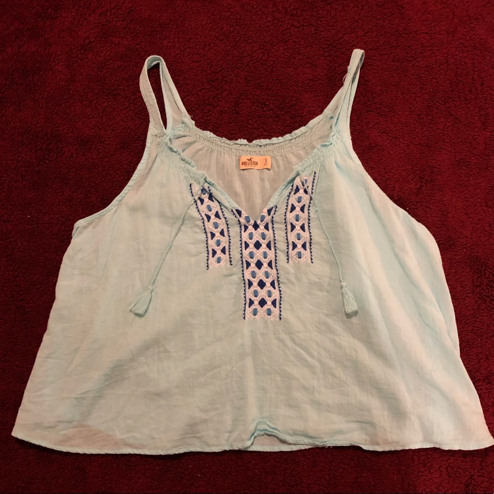 Blue cropped tank